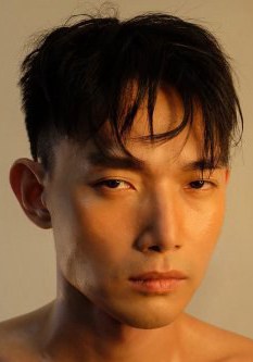 桑山·散提马尼拉 Sangsan Santimaneerat
