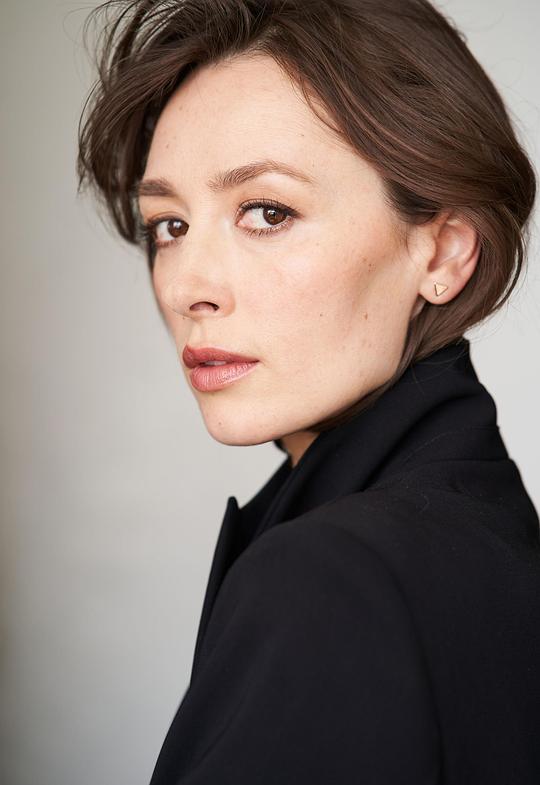 Alyona Khmara Alyona Khmara