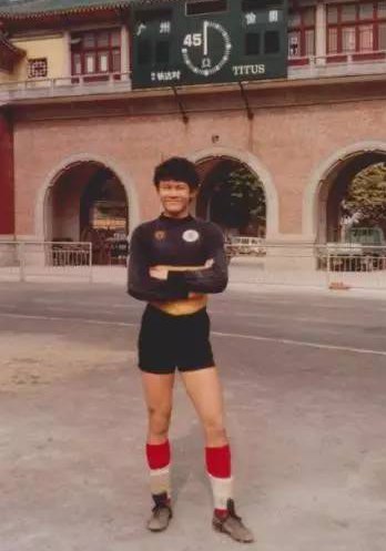 任炜雄 Yam Wai Hung
