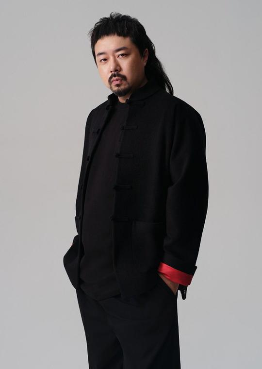 赵一龙 Yilong Zhao