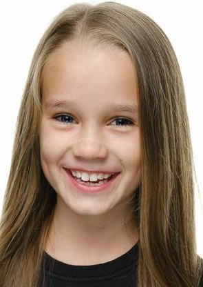 阿丽莎·威尔 Alisha Weir