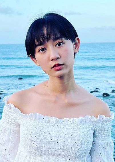 胡恩宁  MiuMiu Hu