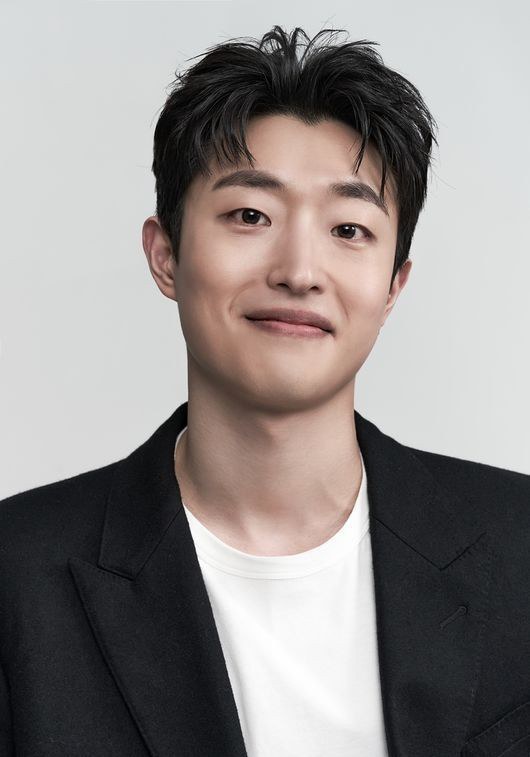 柳海准 Ryu Hae Jun