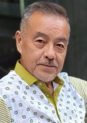 龙天翔 Tien-Hsiang Lung