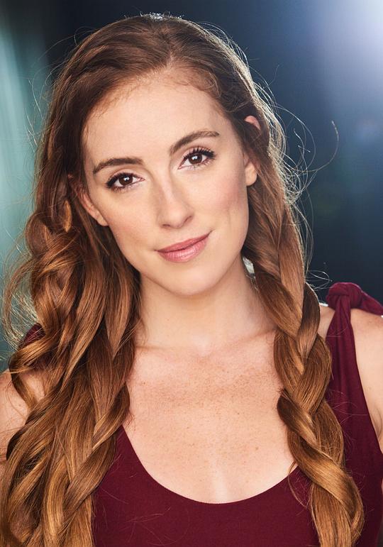 亚历山德拉·丹尼尔斯 Alexandra Daniels
