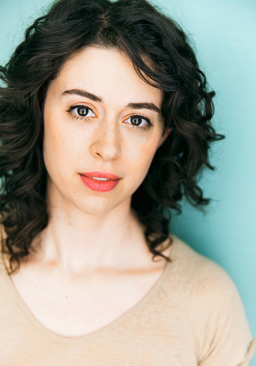 阿迪纳·沃尔森 Adina Verson