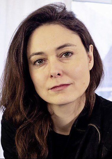 米丽娅姆·布利泽 Miriam Bliese