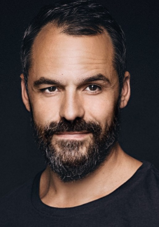 卡斯珀·克鲁普 Casper Crump