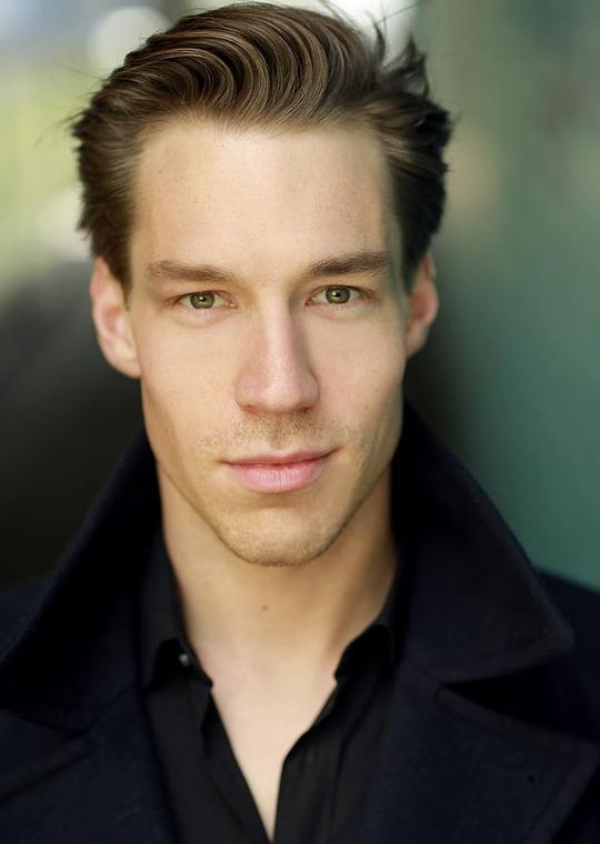 乔丹·麦卡拉赫 Jordan McCurrach