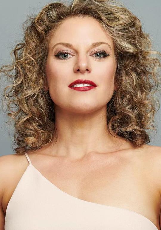 瑞贝卡·吉贝尔 Rebecca Gibel