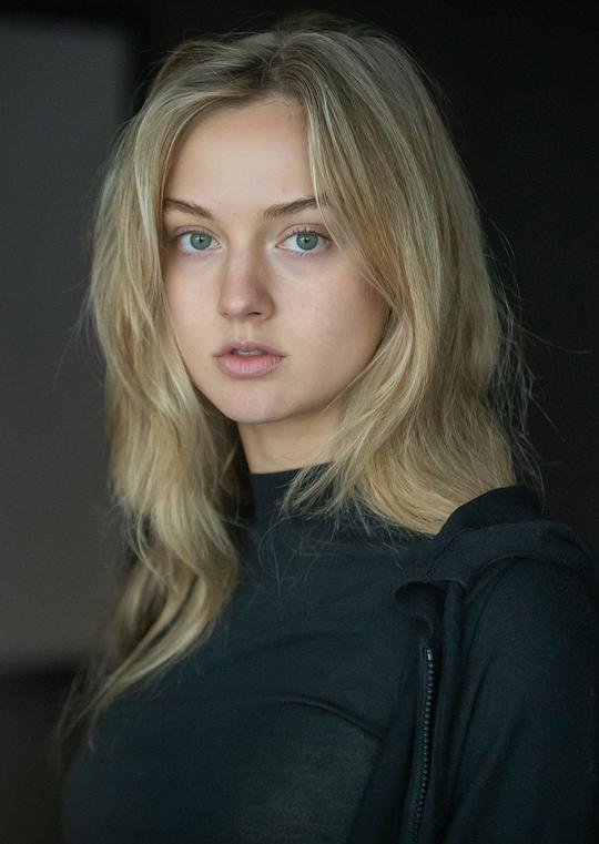 莉莉·库拉格 Lilly Krug