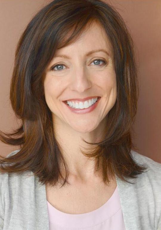 克里斯汀·奥梅拉 Kristen O'Meara