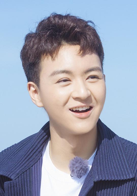 吴岳阳  Yueyang Wu