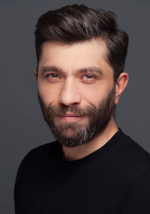阿兹古尔·埃姆雷·伊尔迪里姆 Özgür Emre Yildirim
