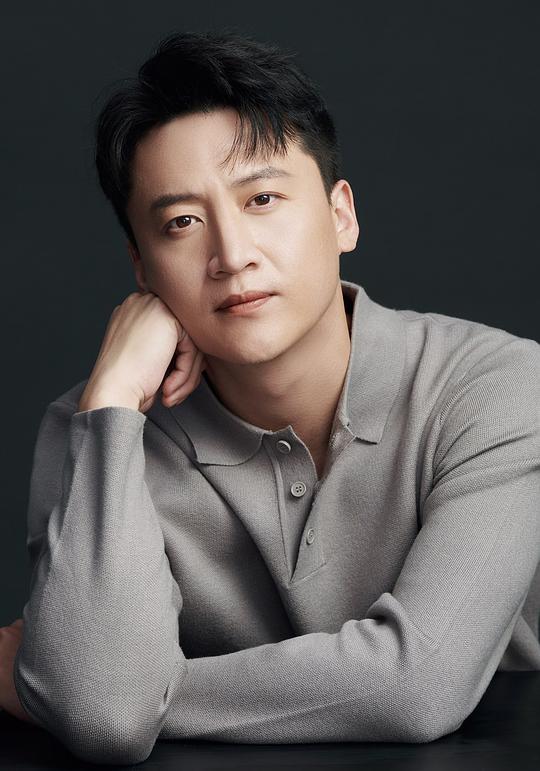 初鹏旭 Pengxu Chu