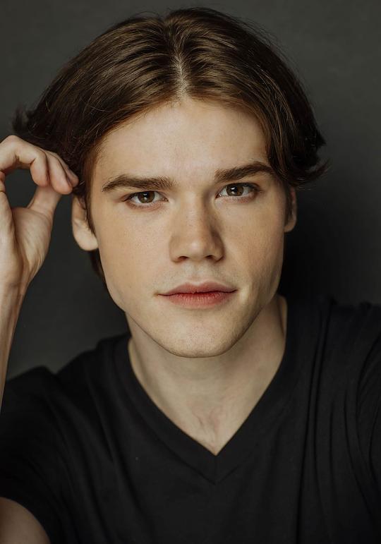 康纳·米道斯 Conor Meadows