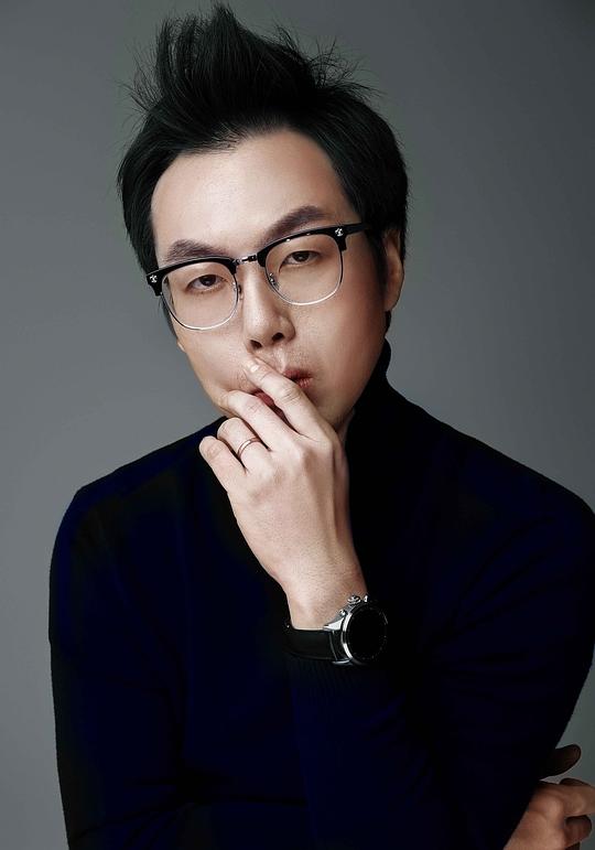 张奕辄 Yizhe Zhang