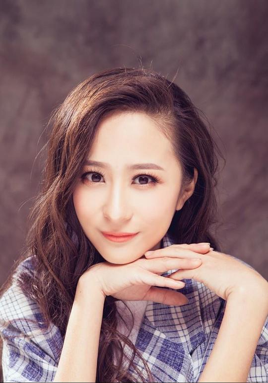 任婉婧 Wanjing Ren