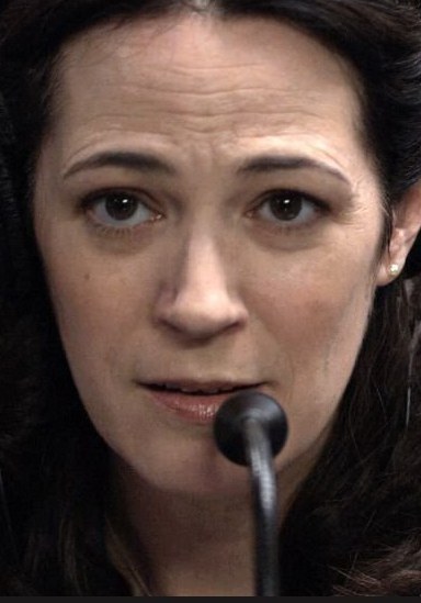 丽莎·乌勒 Lisa Houle