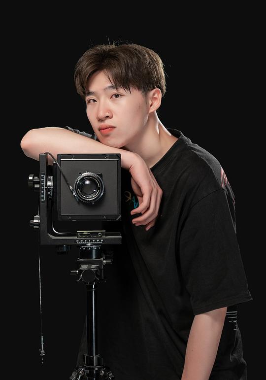 李博渊 BRYAN LI
