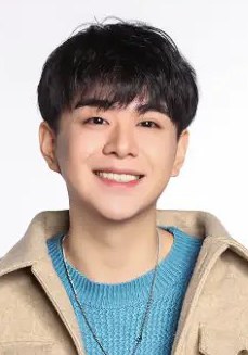 李梓泽 Zize Li