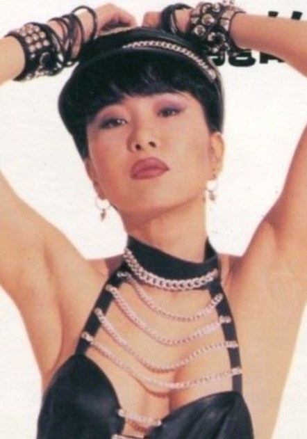 李华月 Julie Lee