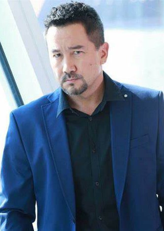 提拉蓬·辽拉翁 Teerapong Leowrakwong