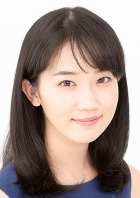 里内伽奈 Kana Satouchi