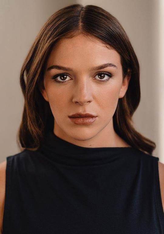 伊丽莎·卡佩尔 Eliza Capel