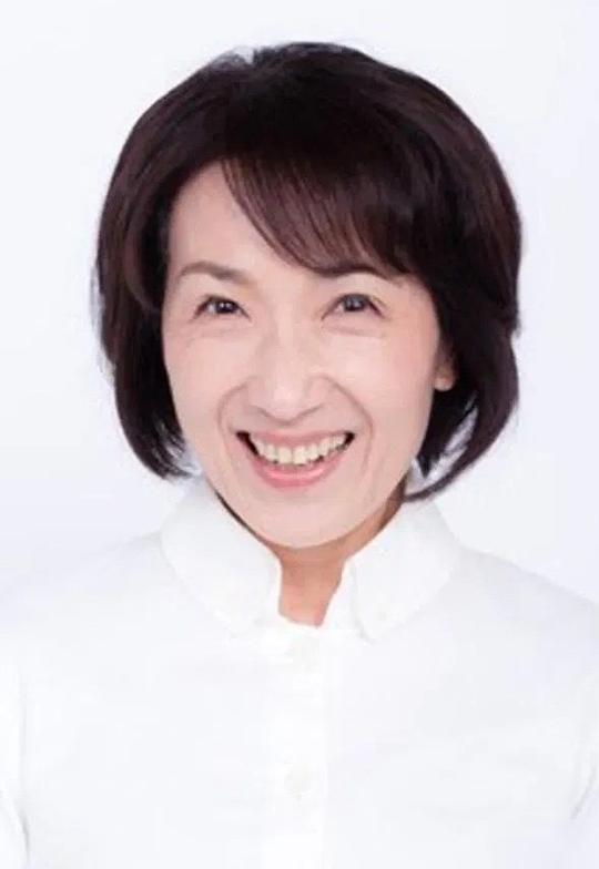龙本由仁 Yuni Takimoto