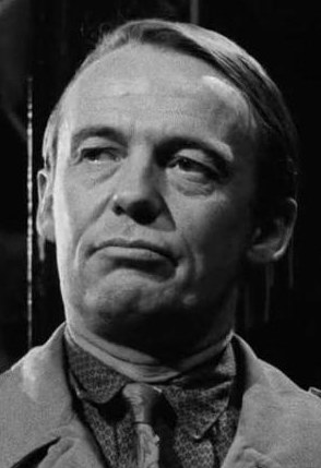 沃伦·芬尼迪 Warren Finnerty