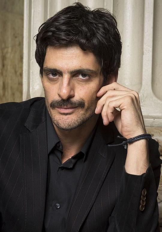 朱利奥·马查多 Júlio Machado
