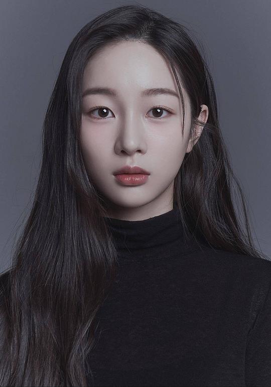 郑艺素 Jeong Ye Seo