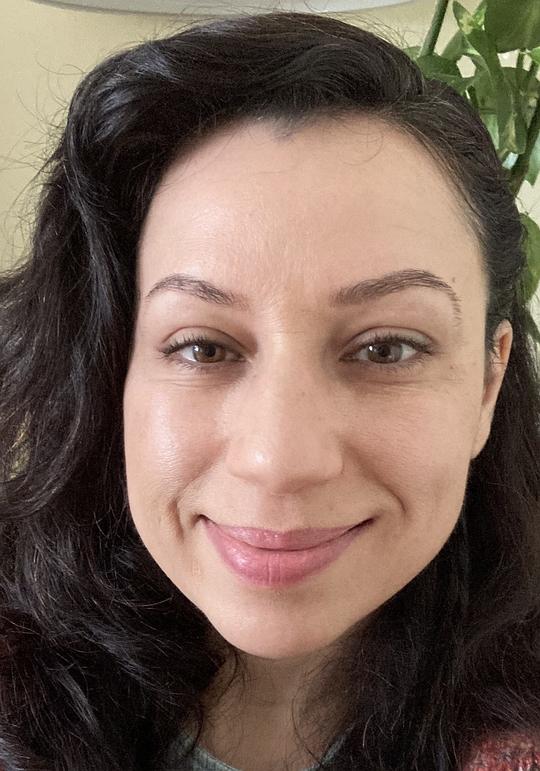 安吉拉·桑科维奇 Angela Sankovich