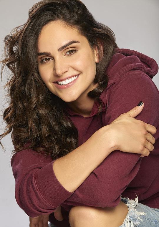 艾莉·斯皮塔尼克 Allie Spetalnick
