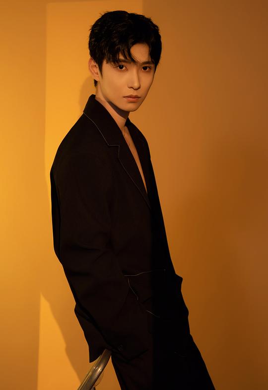 张宸彬 Chenbin Zhang