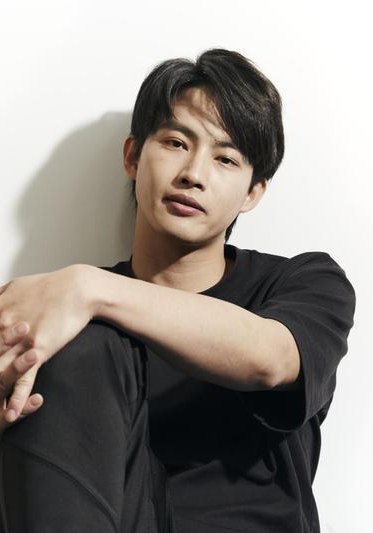 张庭瑚 Ting-hu Zhang