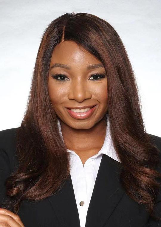 詹妮弗·拉塞尔 Jennifer 'Ms Fer' Russell