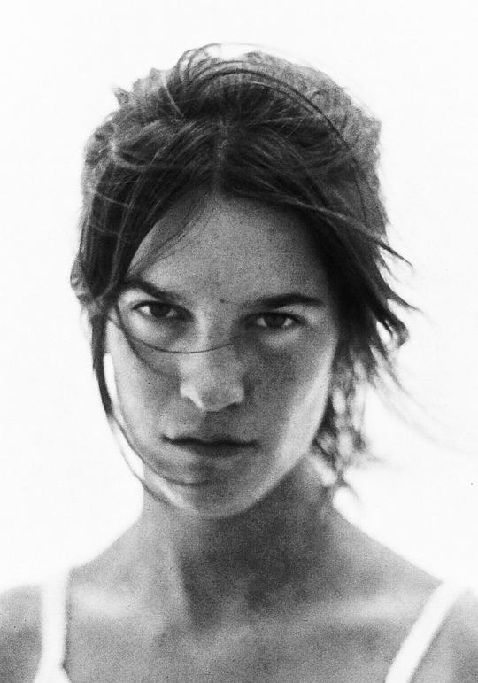 苏赞妮·林顿 Suzanne Lindon