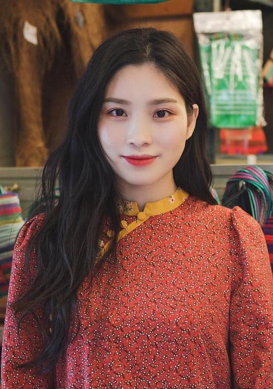 阮秋姮 Caroline Ruan