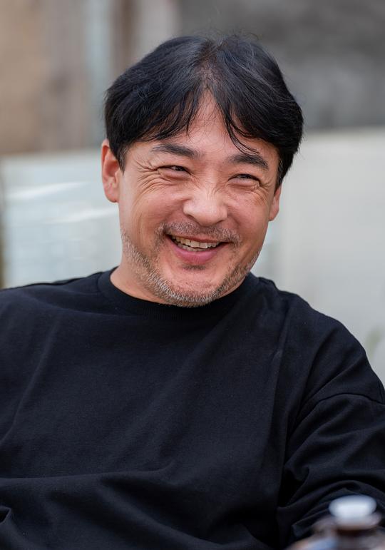 海颜 Yan Hai