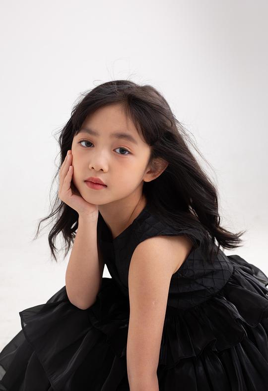 王子菡 Zihan Wang