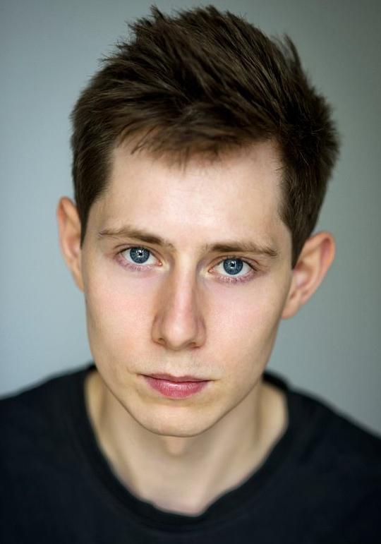 克里斯托弗·雷克伍德 Christopher Lakewood