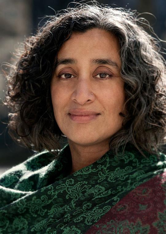 吉塔·甘德比尔 Geeta Gandbhir