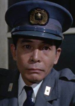 堤康久 Yasuhisa Tsutsumi