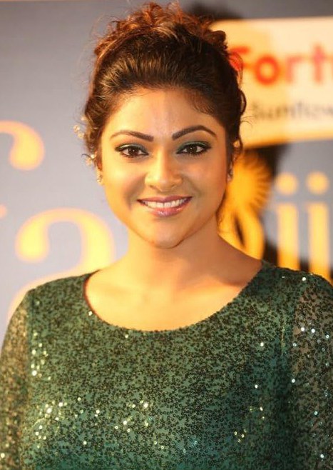 阿比拉米 Abhirami