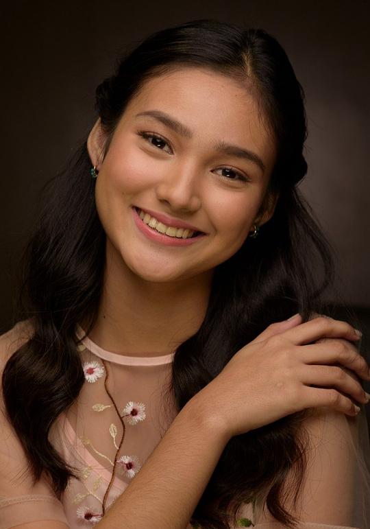 卡琳娜·包蒂斯塔 Karina Bautista
