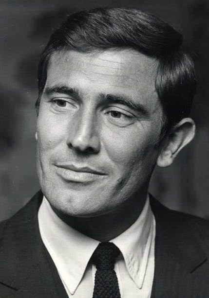 乔治·拉扎贝 George Lazenby