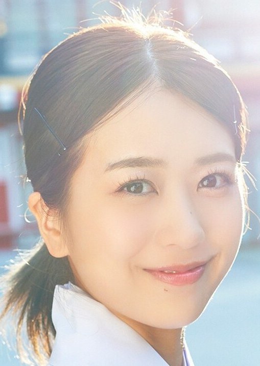 篠崎彩奈 Ayana Shinozaki