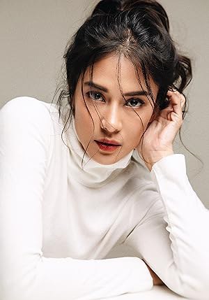 伊娃·西莉亚 Eva Celia Latjuba